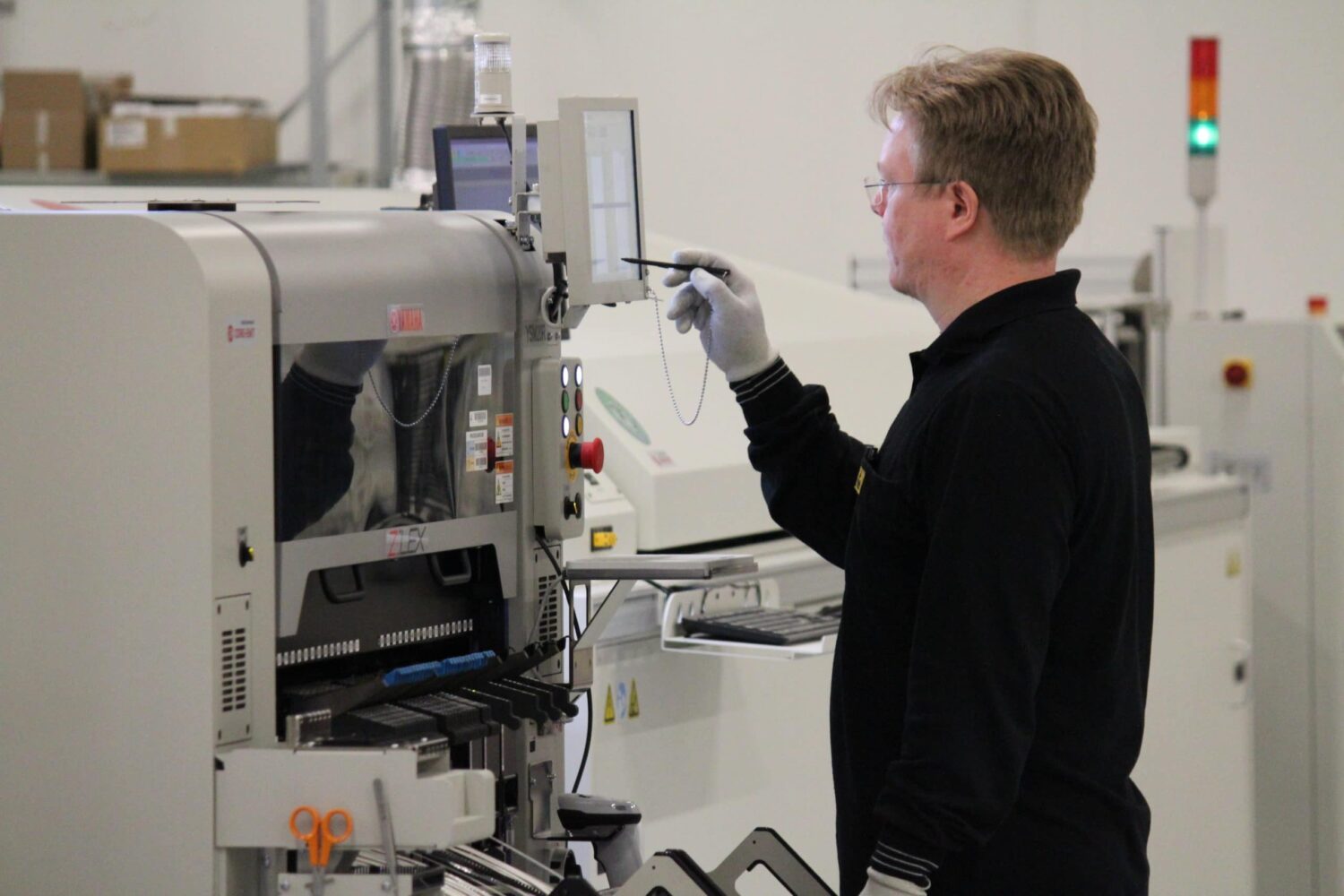 Elektroniikan sopimusvalmistaja